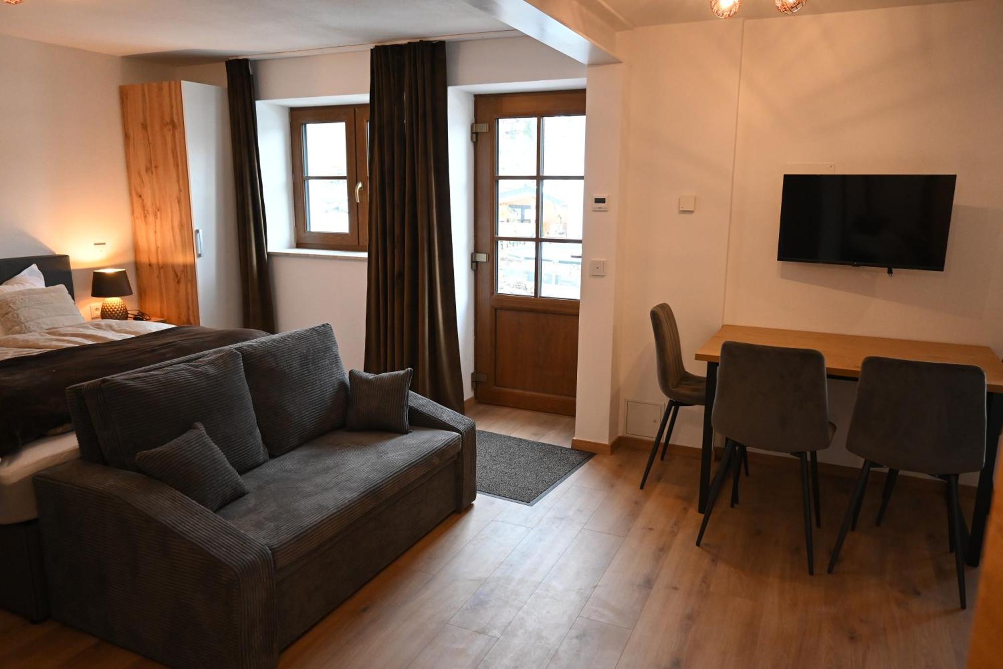 Nicky Apartments And Studios 涅德劳 外观 照片